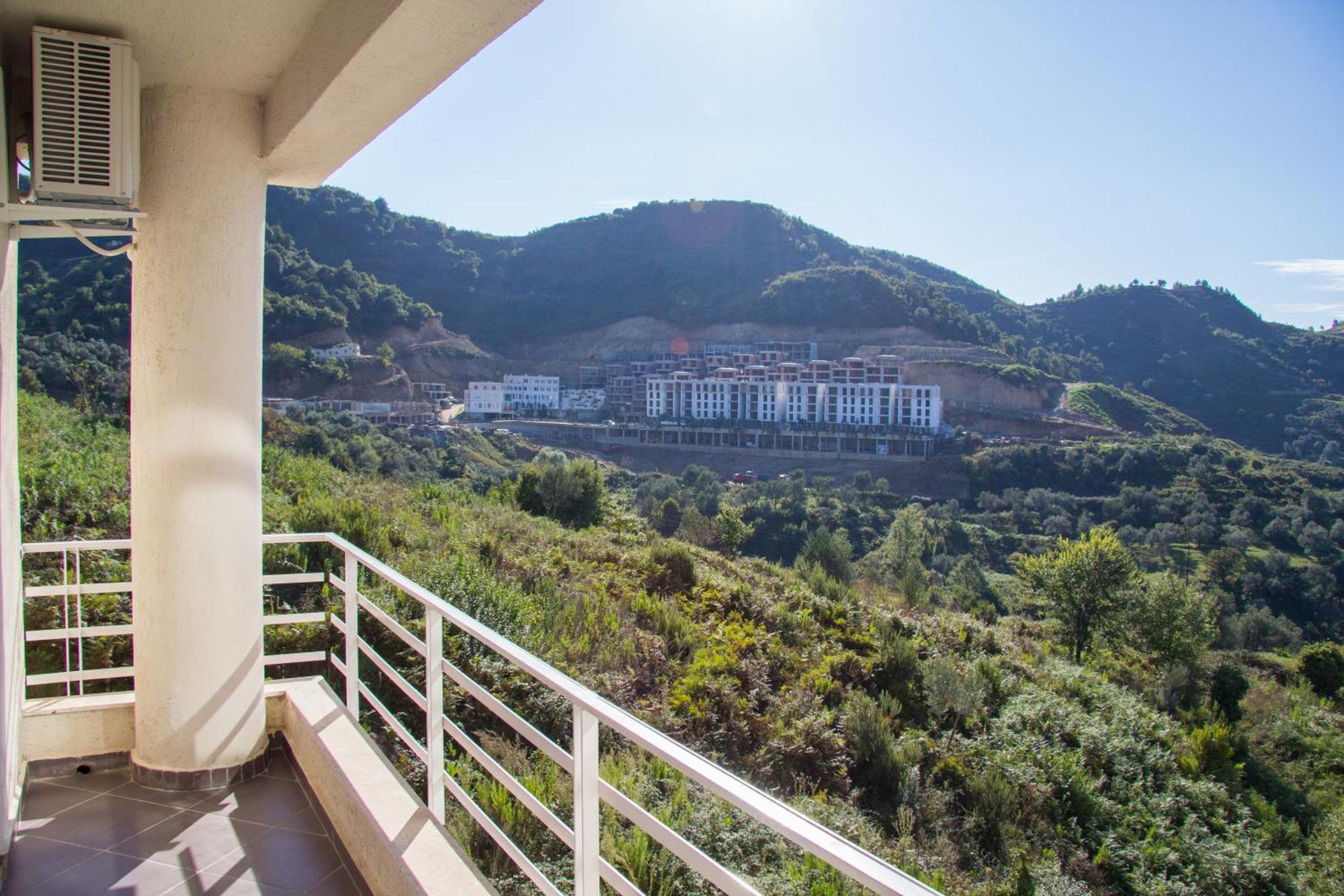 Exclusive Apartment Тирана Экстерьер фото